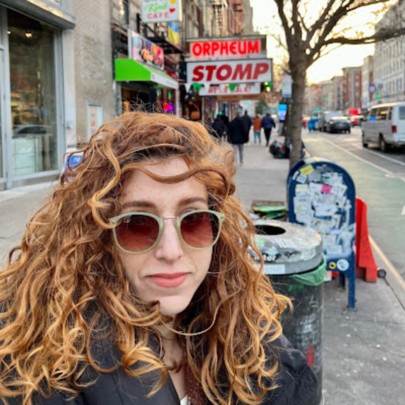 Meet your Posher, Kristin - Picture 1 of 1